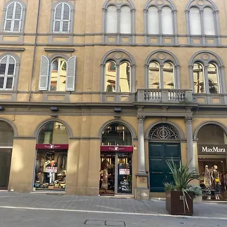 Tribunali, Musei, Mare, Porto A 5 Minuti * Ancona