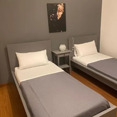 Tribunali, Musei, Mare, Porto A 5 Minuti * أنكونا